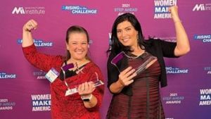 Duas executivas da AGCO são homenageadas com o prêmio STEP Ahead Awards para Mulheres no Setor de Fabricação