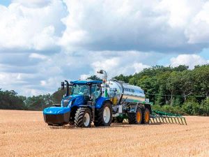 Trator biometano e espaço de agricultura digital são destaques da New Holland no Show Rural Coopavel