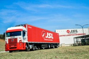 JSL implanta blindagem elétrica em baús de cargas
