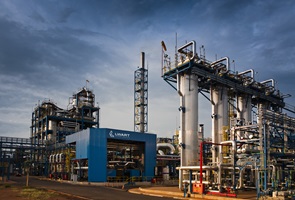 O que é o co-processamento de resíduos industriais e suas vantagens ambientais?